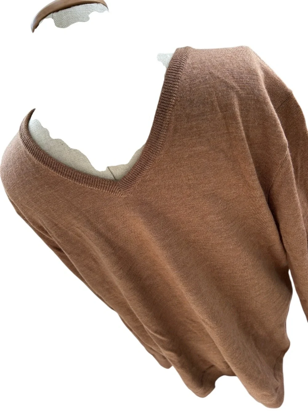 J. Crew SLIM merino wool light brown classic v-neck mens sweater L